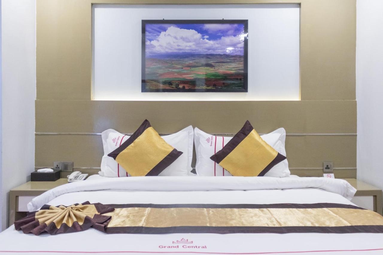 Grand Central Hotel Mandalaj Zewnętrze zdjęcie